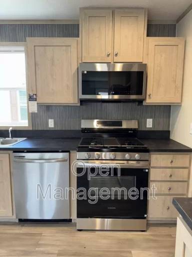 Main picture of Twin Oaks Mobile Home Community
