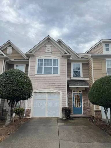 Main picture of 2048 Lakeshore Overlook Dr NW