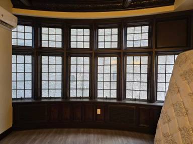 Main picture of 1135 Spring Garden St