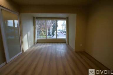 Main picture of 1123 E Ocean Blvd