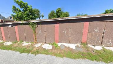Main picture of 1820 Spencer St