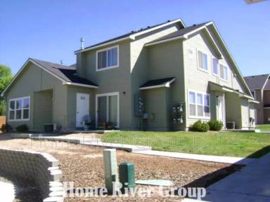 Main picture of 1913 Lexis Ln
