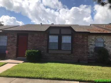 Main picture of 1503 Barcelona Way