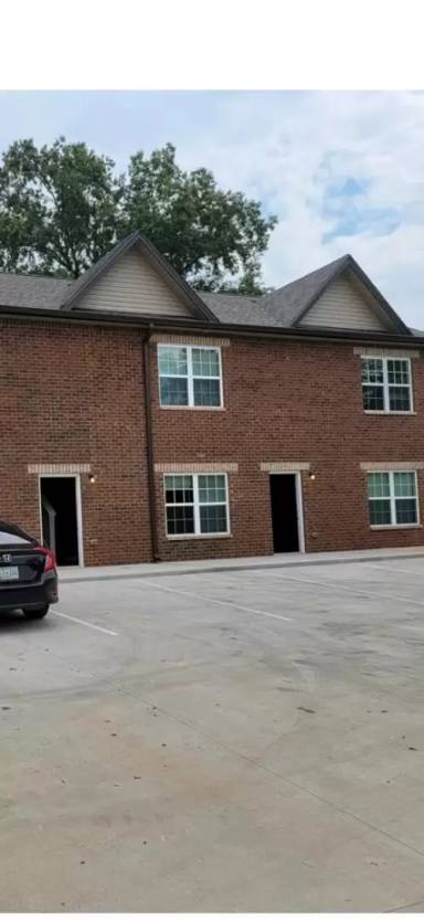 Main picture of 815 Howard St