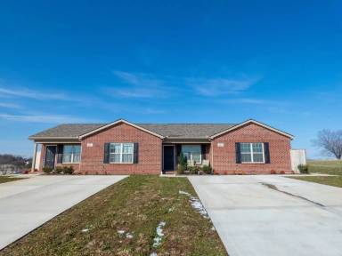 Main picture of 424 Tittsworth Springs Rd