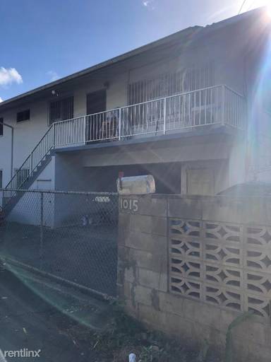 Main picture of 1015 Austin Ln