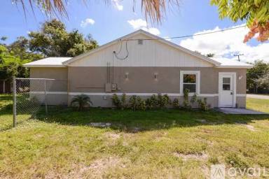 Main picture of 108 S 24th St
