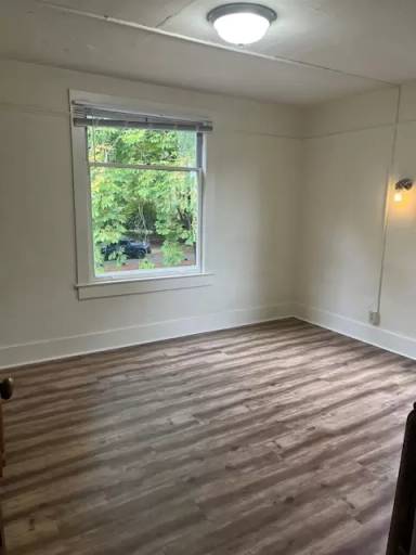 Main picture of 5038 17th Ave NE
