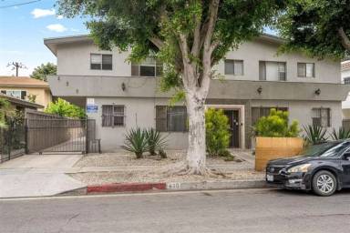 Main picture of 420 E Hardy St