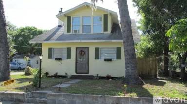 Main picture of 410 28th St W