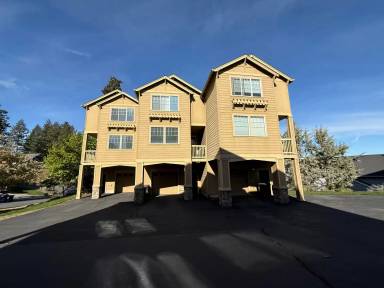 Main picture of 434 SW Garfield Ave