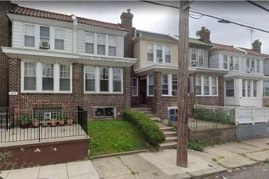 Main picture of 422 W Spencer Ave