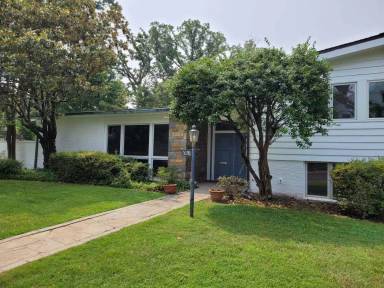 Main picture of 3020 Brandywine St NW