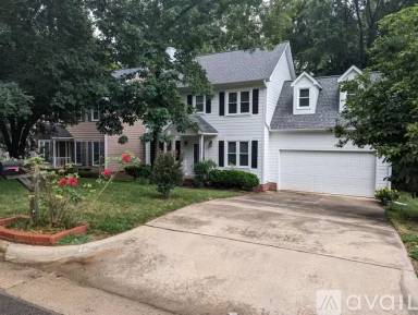 Main picture of 300 Arlington Ridge