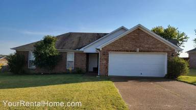 Main picture of 201 Lancaster Dr