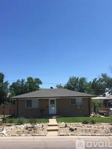 Main picture of 8520 Essex St