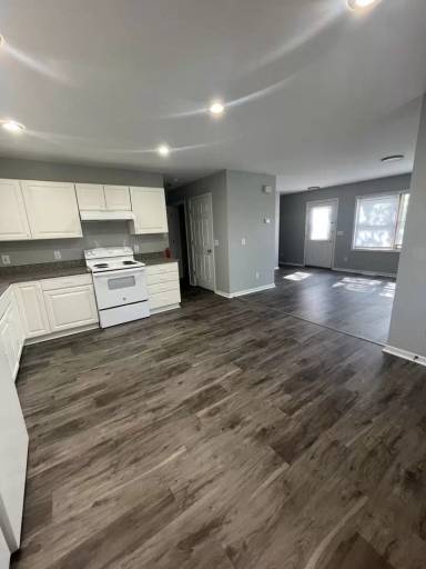 Main picture of 212 Brookridge Ct