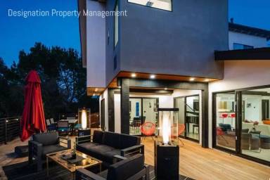 Main picture of 6021 Eucalyptus Ln