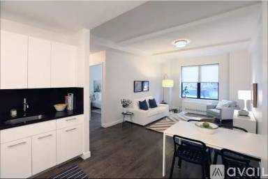 Main picture of The Greystone