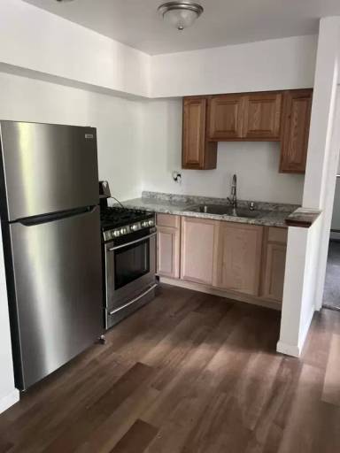 Main picture of 1580 Electric Ave