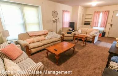 Main picture of 1122 N 8th St