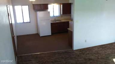 Main picture of 706 S Fourth St