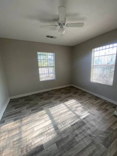 Main picture of 1128 Faulkner Ln