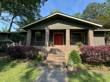 Main picture of 117 Canterberry Ln