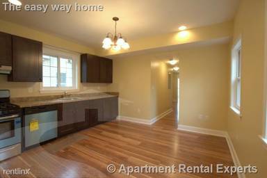 Main picture of 10 Tennyson St