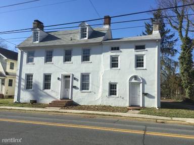 Main picture of 36 S Main St