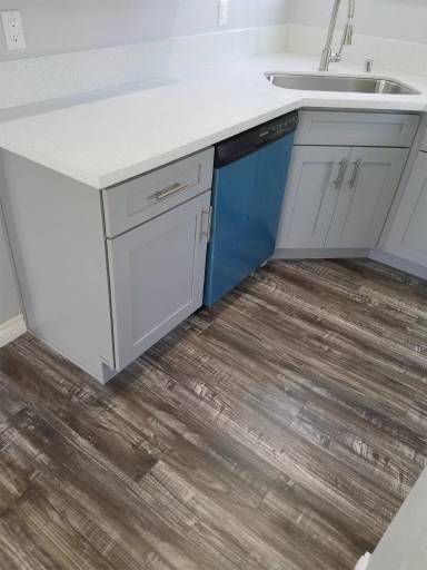 Main picture of 530 1/2 Lime Ave