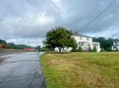 Main picture of 42 Benjamin Rd