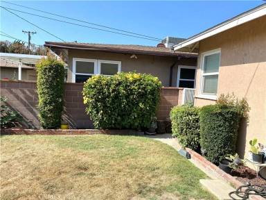 Main picture of 1803 Petaluma Ave