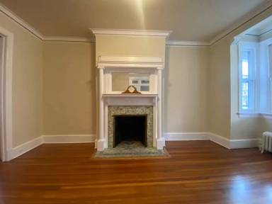 Main picture of 1713 Kilbourne Pl NW