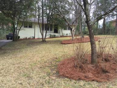 Main picture of 716 Sanders Rd