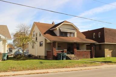 Main picture of 108 N McKinley Ave