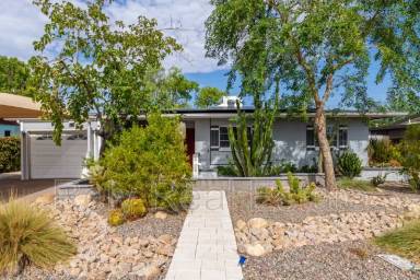 Main picture of 4007 N 8th Ave