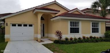 Main picture of 10780 Cypress Lake Ter
