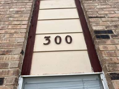 Main picture of 300 Moursund Blvd