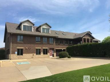 Main picture of 2050 Keokuk St