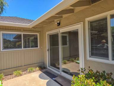 Main picture of 965 Blossom Hill Rd