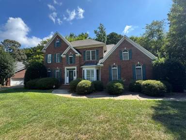 Main picture of 7127 Weddington Brook Dr
