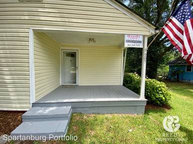 Main picture of 207 Mullins St