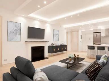 Main picture of 145 W 58th St