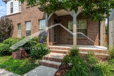 Main picture of 9151 E 29th Ave