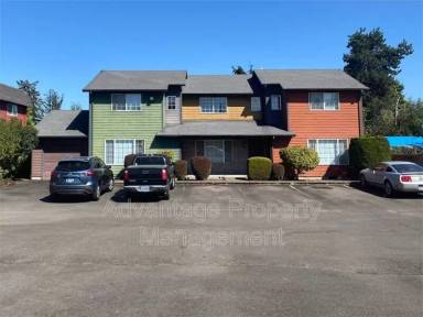 Main picture of 479 Monmouth Ave S