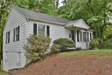 Main picture of 2522 Maplewood Ave