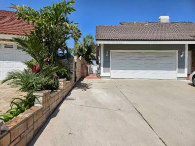 Main picture of 2921 Dee Ln