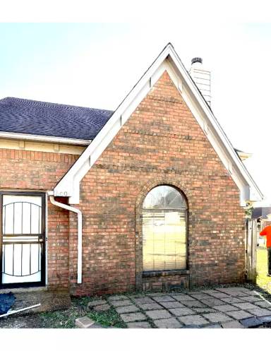 Main picture of 6001 Hickory Cv