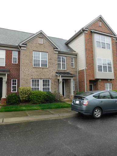 Main picture of 9807 Layla Ave